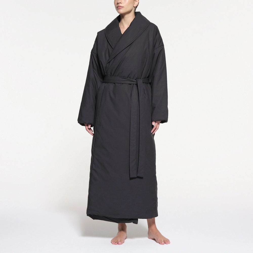 SKIMS Black Women's Duvet Robe